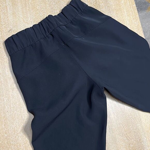 Lululemon On The Fly Pant *Woven 27" - Picture 5 of 6